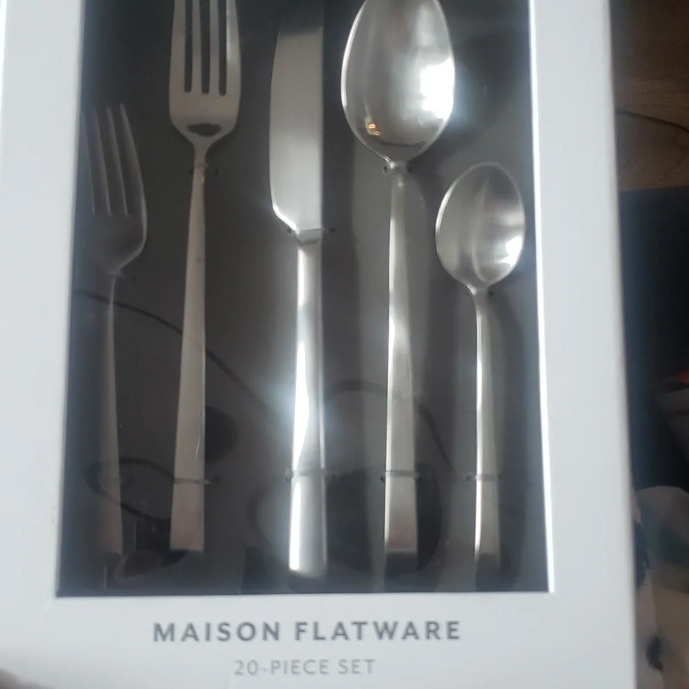 ❤️BUY 2 GET 1 FREE  Sur La Table Maison 20-Piece Flatware Set